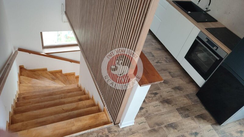 Penthouse | 3 camere | 105mp | Decomandat | B12102